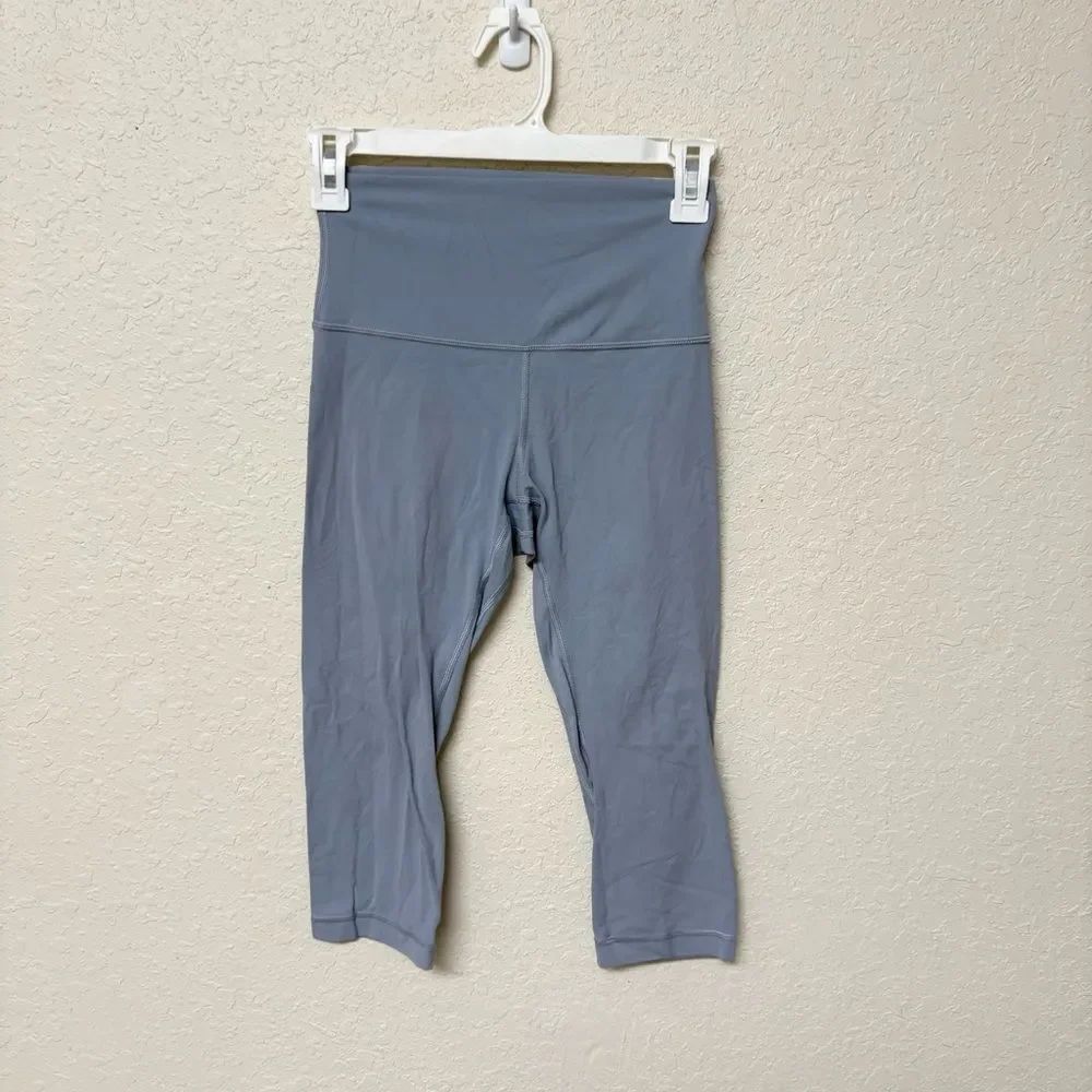 Lululemon Womens Align High Rise Crop Stretch Light Blue Size 4